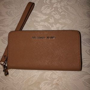 Michael Kors leather iPhone 7 case wallet